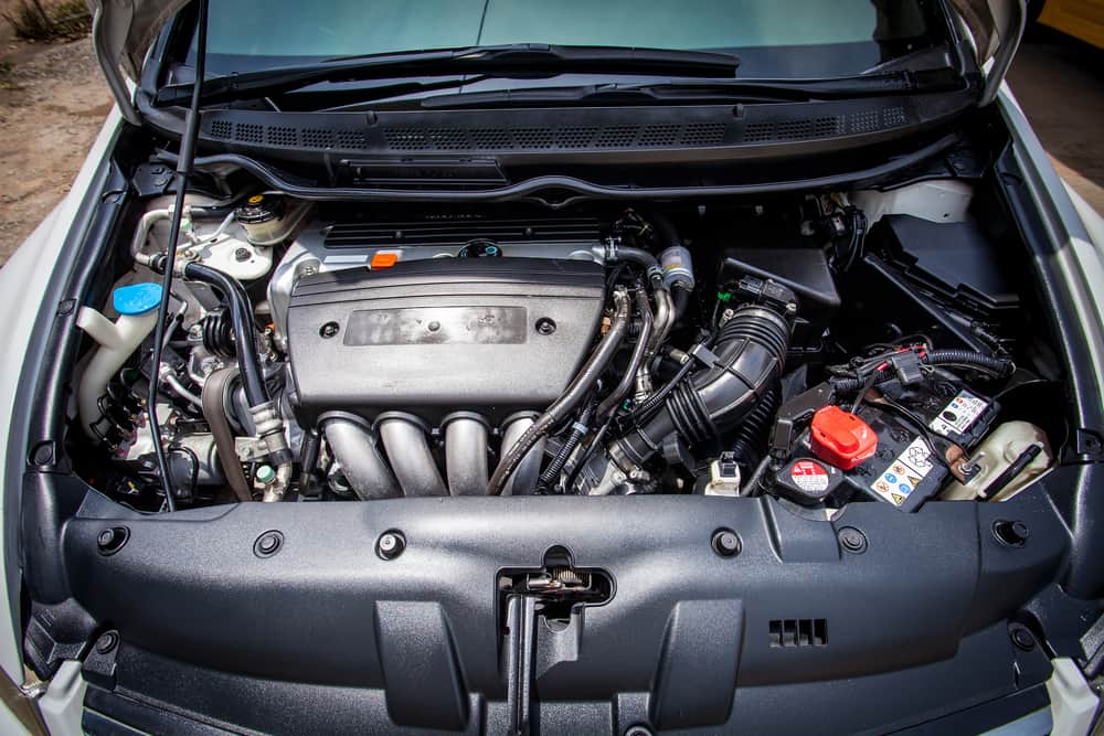 how a car engine works feature